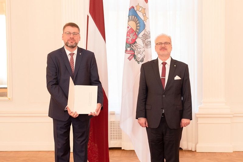 President presents credentials to the new Ambassador of Latvia to France and representative to the International Organisation of La Francophonie, Eduards Stiprais
