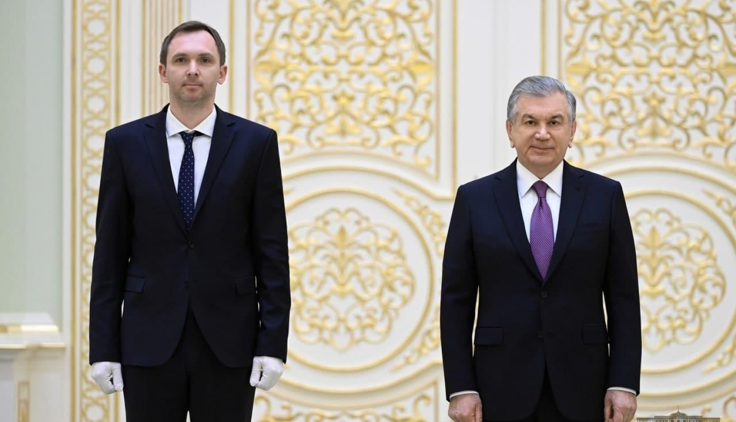 Vēstnieks Reinis Trokša iesniedz akreditācijas vēstules Uzbekistānas Republikas prezidentam