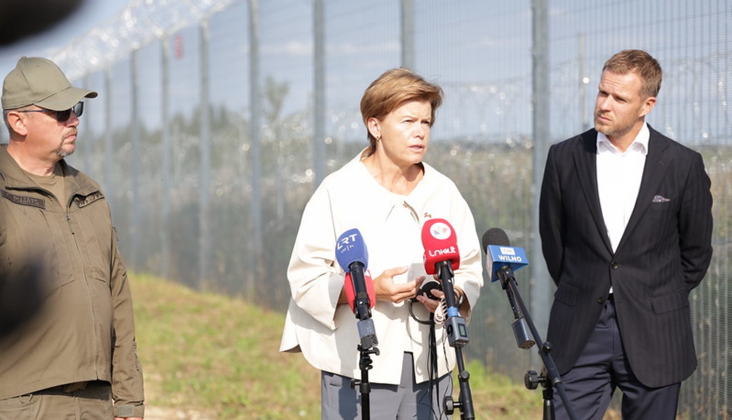 Baiba Braže runā pasākuma preses konferencē