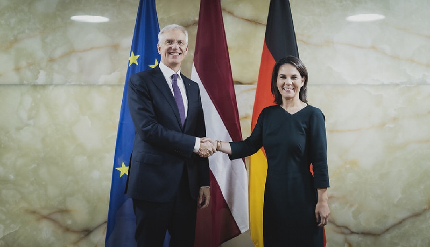 Ārlietu ministrs Krišjānis Kariņš tiekas ar Vācijas ārlietu ministri Annalēnu Bērboku